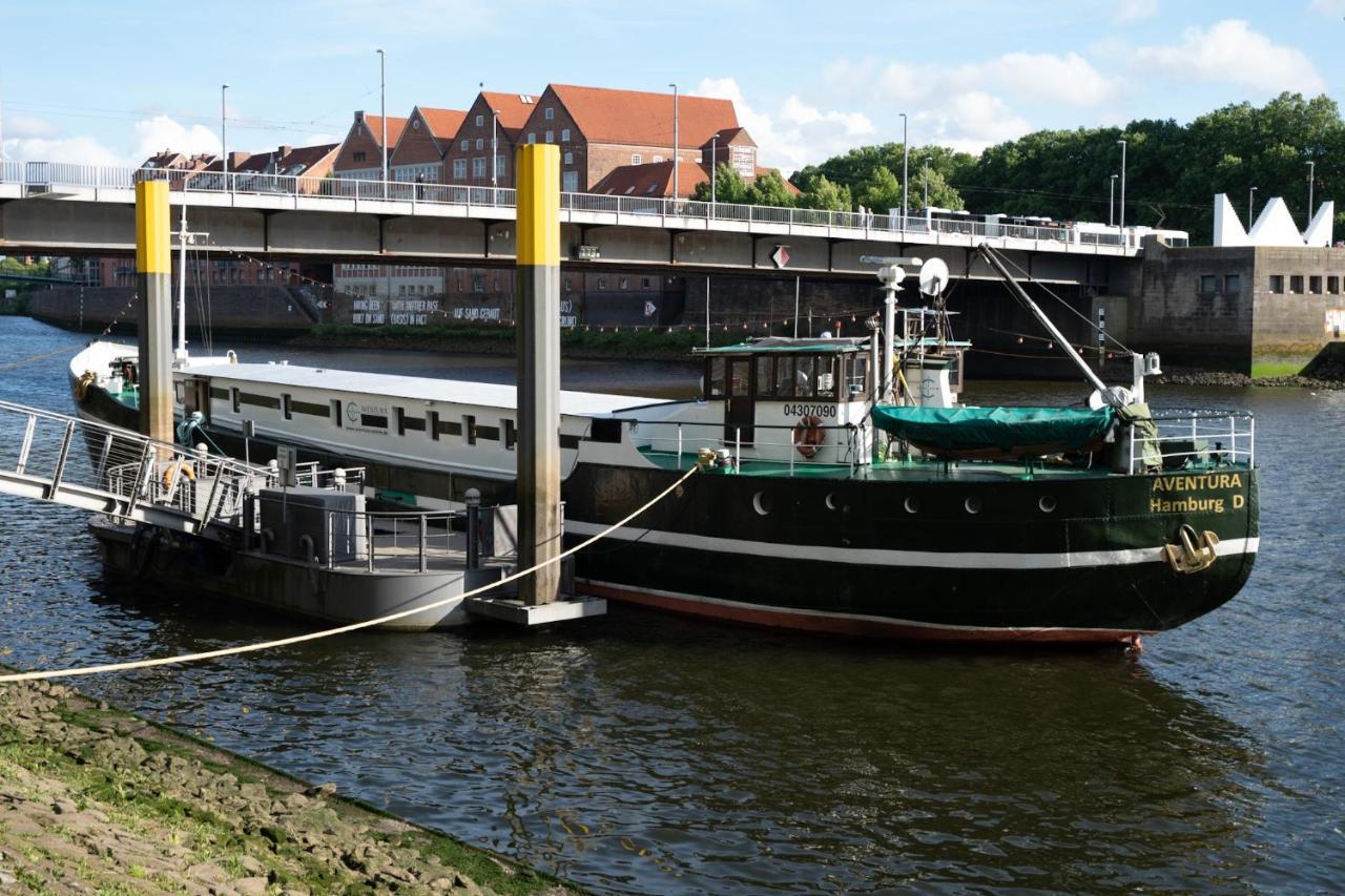 Kuestenmotorschiff Aventura Brémai repülőtér Kültér fotó